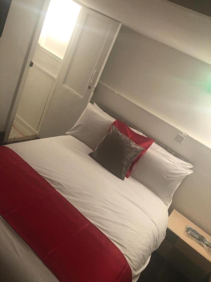 Kirubash Central Pier Hotel Blackpool Ngoại thất bức ảnh